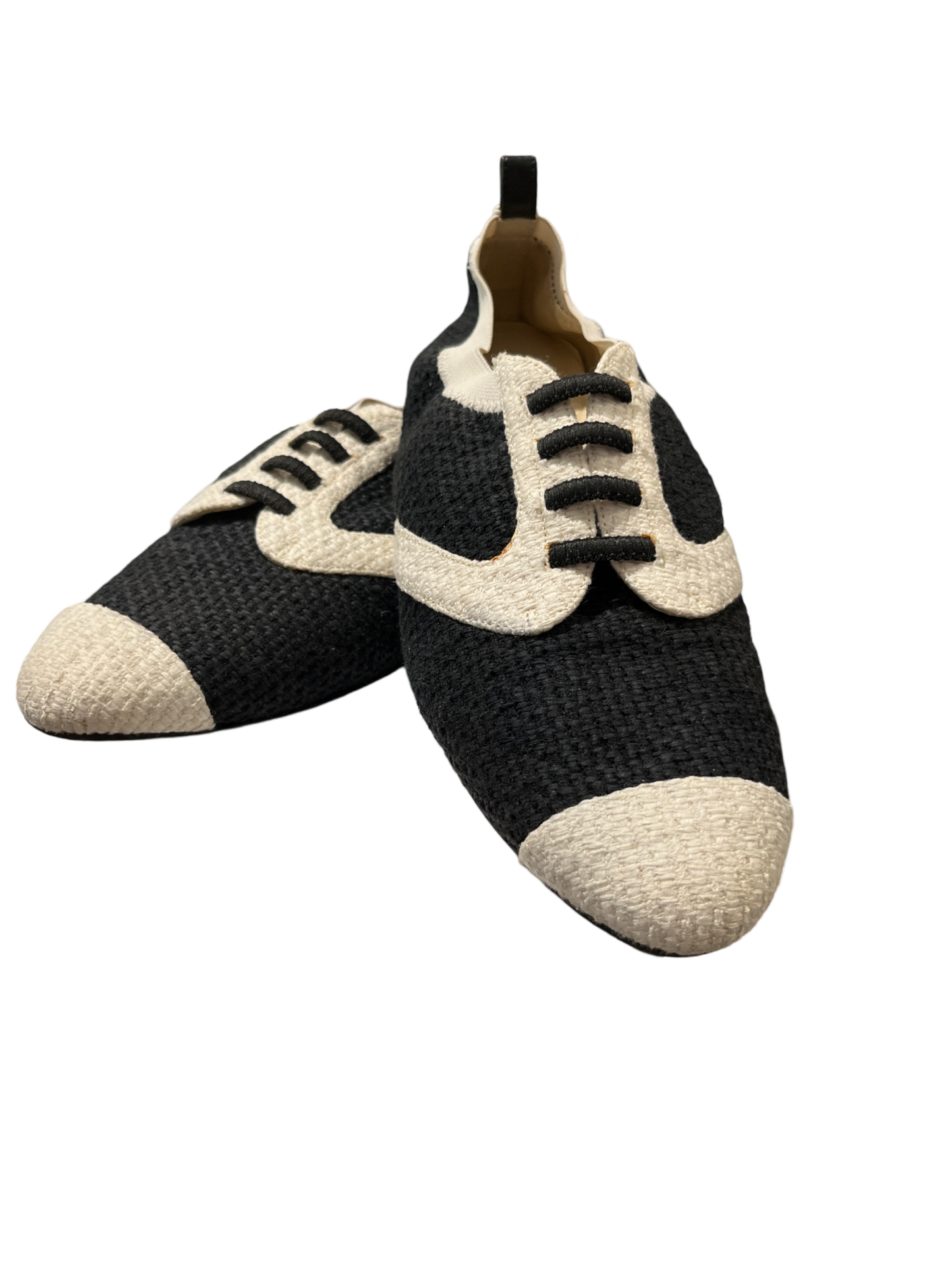 Chanel Black & White Oxfords /37.5