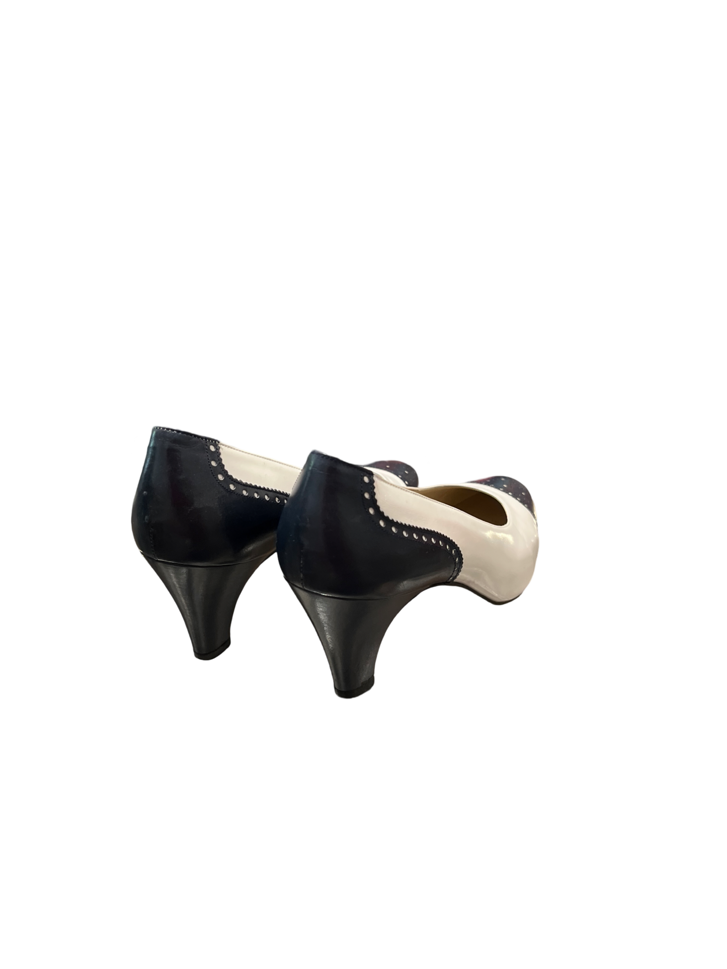 Ferragamo White and Black Heels /8B