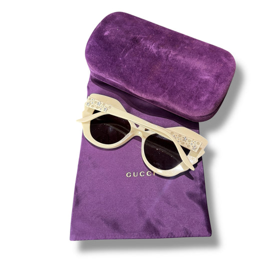 Gucci Cat Eye Hollywood Forever Sunglasses with Case