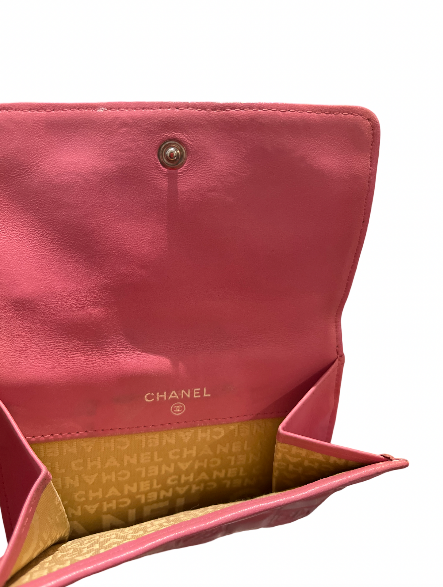 Consigned Chanel Wallet Icon Folding Lambskin Pink