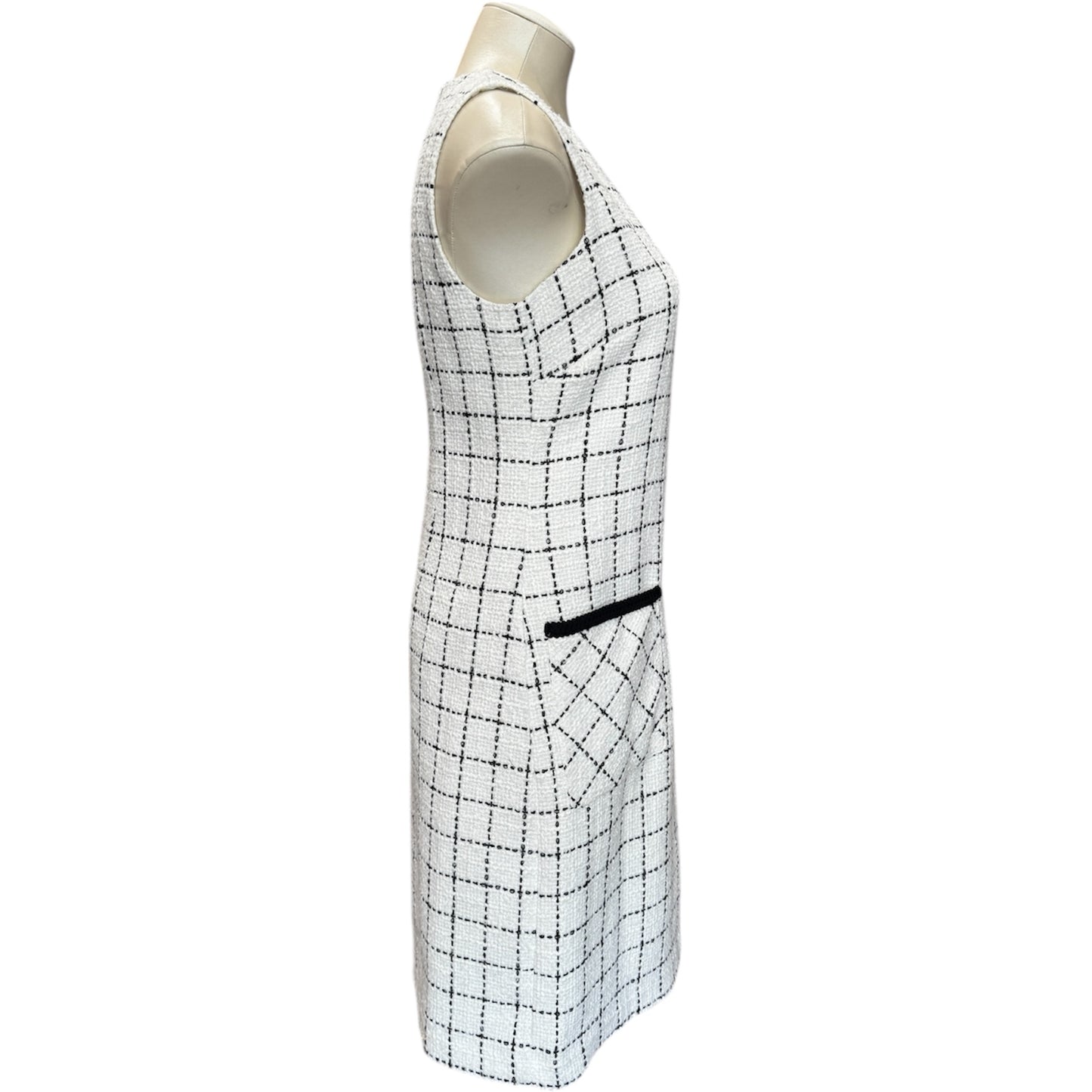 Karl Lagerfeld Paris White and Black Shift Dress Size 6