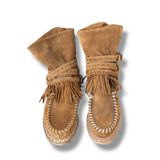 El Vaquero Gwen Kalahari Leather Wedge Moccasin Boots Size 39