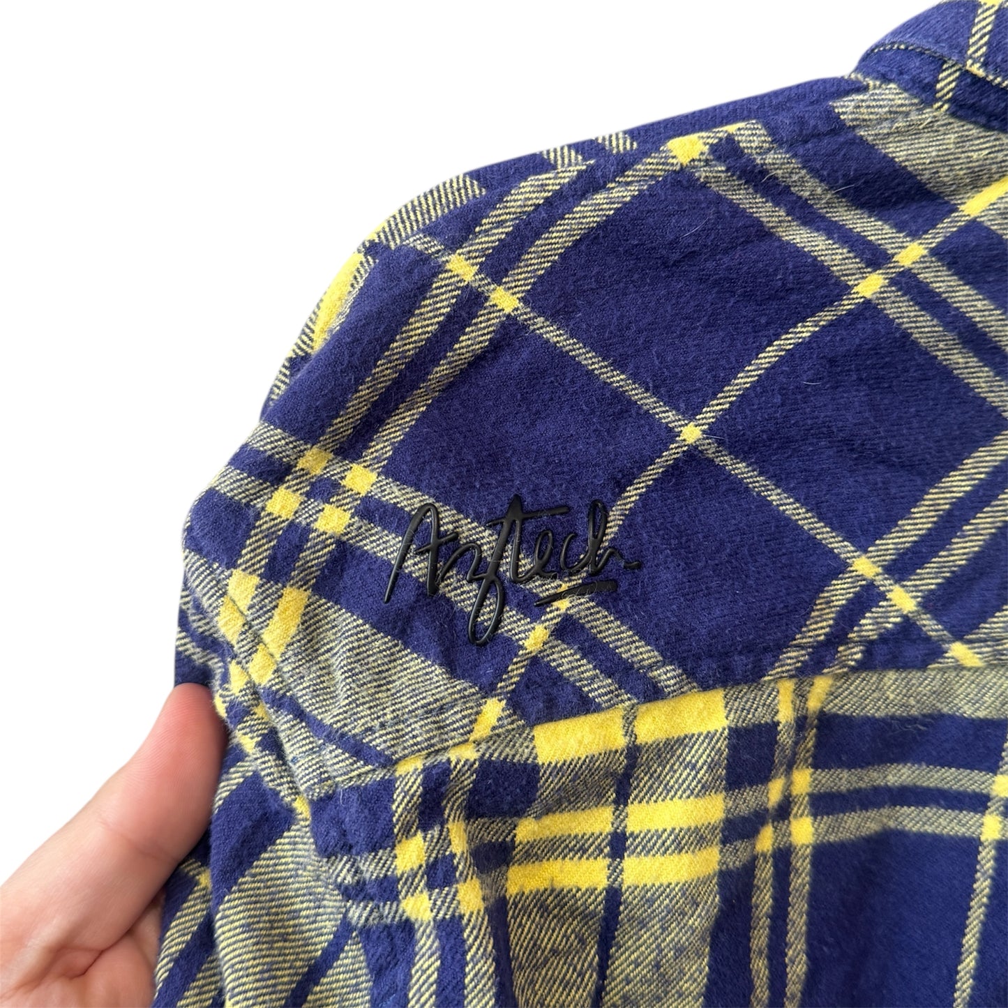 Aztech Mountain Logo Peak Shirt Size Medium Blue Yellow Plaid