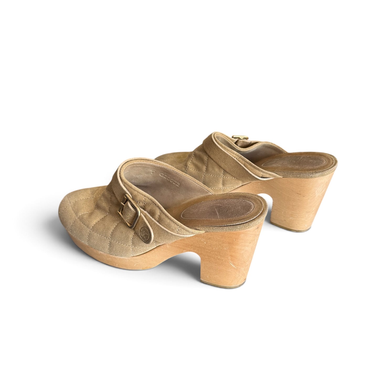 Chanel Gold Suede Matelassé Clogs size 40 Made in Italy